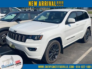 Used 2021 Jeep Grand Cherokee Laredo X image 1