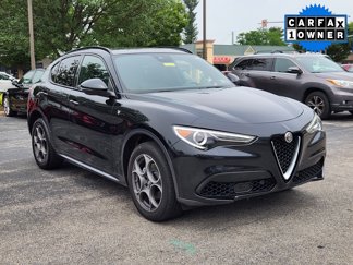 Used 2023 Alfa Romeo Stelvio Ti image 1
