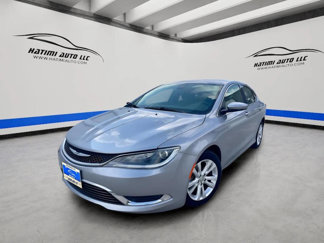 Used 2015 Chrysler 200 Limited w/ Convenience Group image 1