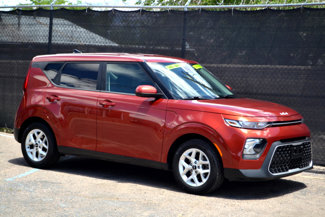 Used 2022 Kia Soul LX w/ Technology Package image 1