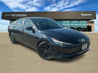 Certified 2023 Hyundai Elantra SEL image 1