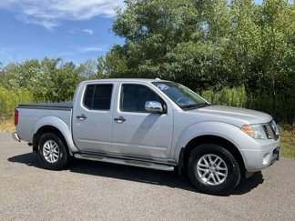 Used 2018 Nissan Frontier SV image 1