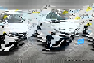 Used 2022 Toyota Camry SE image 1