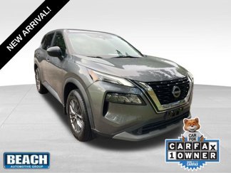Used 2022 Nissan Rogue S image 1