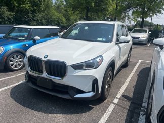 Used 2023 BMW X1 xDrive28i image 1