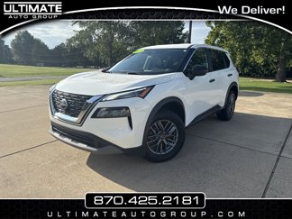 Used 2023 Nissan Rogue S image 1