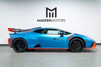 Used 2022 Lamborghini Huracan STO image 1