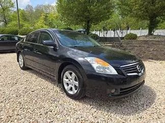 Used 2009 Nissan Altima 2.5 S image 1