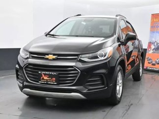 Used 2022 Chevrolet Trax LT w/ Driver Confidence Package image 1