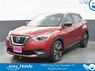 Used 2020 Nissan Kicks SR image 1