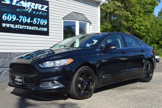 Used 2016 Ford Fusion SE image 1
