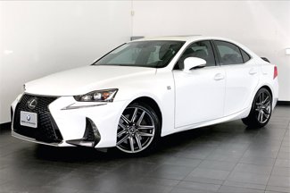 Used 2017 Lexus IS 200t image 1