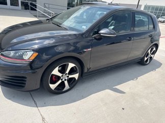 Used 2016 Volkswagen GTI SE image 1