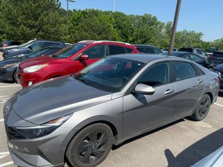Used 2021 Hyundai Elantra SEL w/ Cargo Package image 1