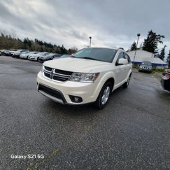 Used 2012 Dodge Journey SXT image 1