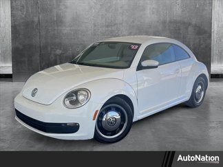 Used 2013 Volkswagen Beetle 2.5 image 1