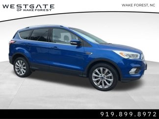 Used 2017 Ford Escape Titanium image 1