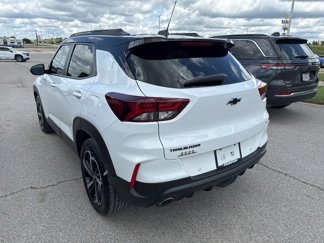 Used 2021 Chevrolet TrailBlazer RS w/ Sun and Liftgate Package image 1