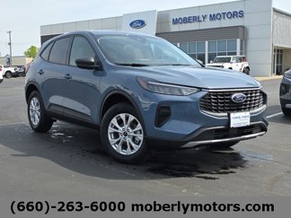New 2025 Ford Escape Active w/ Cold Weather Package image 1
