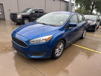 Used 2018 Ford Focus SE image 1