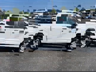 Used 2023 Ford F150 XLT image 1