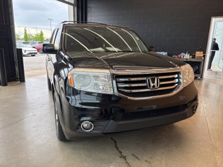 Used 2015 Honda Pilot Touring image 1