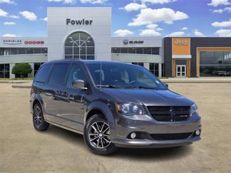 Used 2018 Dodge Grand Caravan SE image 1
