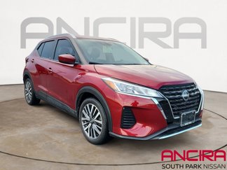 Used 2023 Nissan Kicks SV image 1