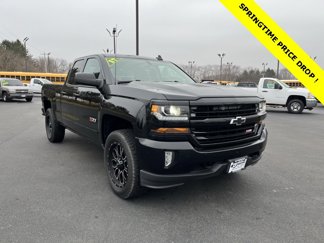 Used 2017 Chevrolet Silverado 1500 LT w/ Midnight Edition image 1
