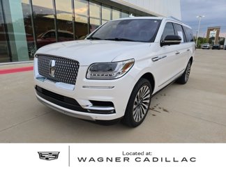 Used 2019 Lincoln Navigator L Reserve image 1