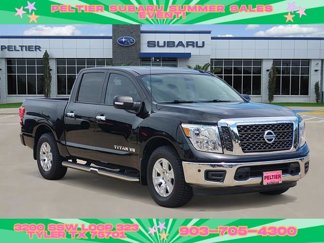 Used 2018 Nissan Titan SV w/ SV Convenience Package image 1