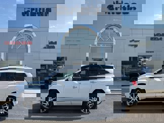 Used 2017 Buick Enclave Leather w/ Trailering Package image 1