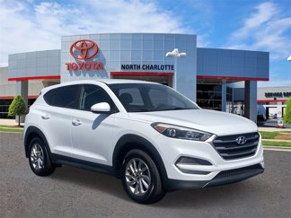 Used 2017 Hyundai Tucson SE image 1