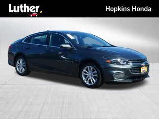 Used 2017 Chevrolet Malibu LT image 1