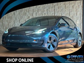 Used 2021 Tesla Model 3 Standard Range Plus image 1