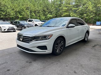 Used 2020 Volkswagen Passat 2.0T SE image 1