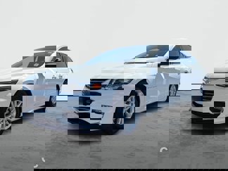 Used 2016 Chevrolet Malibu LT image 1