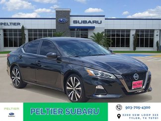 Used 2020 Nissan Altima 2.5 SR image 1