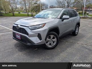 Used 2022 Toyota RAV4 XLE image 1