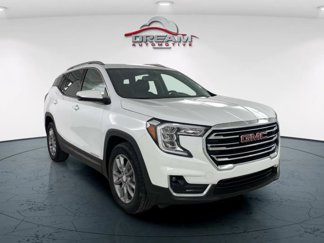 Used 2024 GMC Terrain SLT image 1