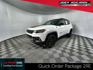 Used 2023 Jeep Compass Trailhawk image 1