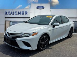 Used 2020 Toyota Camry XSE image 1