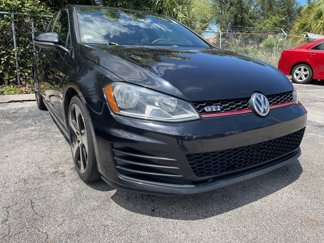 Used 2015 Volkswagen Golf 4-Door image 1