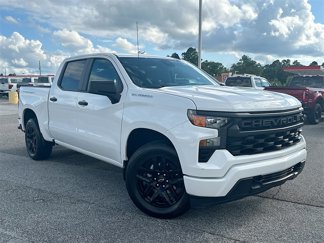 Used 2024 Chevrolet Silverado 1500 Custom image 1