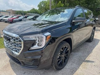 Used 2023 GMC Terrain SLE w/ Driver Convenience Package image 1