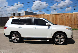 Used 2012 Toyota Highlander Limited image 1
