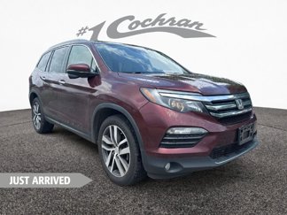 Used 2018 Honda Pilot Touring image 1