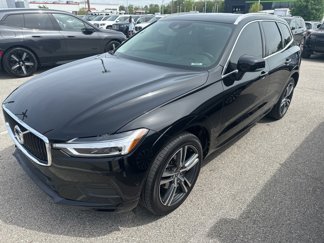 Used 2019 Volvo XC60 T5 Momentum w/ Multimedia Package image 1