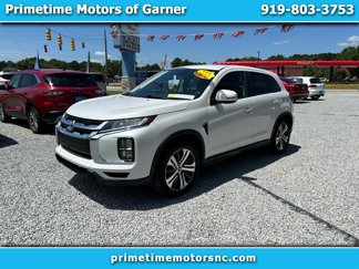 Used 2021 Mitsubishi Outlander Sport SE image 1
