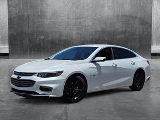 Used 2018 Chevrolet Malibu LT image 1